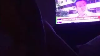 MILF fode Amigo do filho e engole Esporra