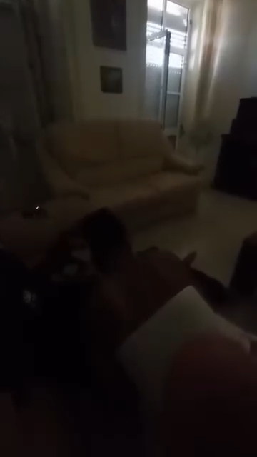 Negra fode gostoso sem a mãe descobrir