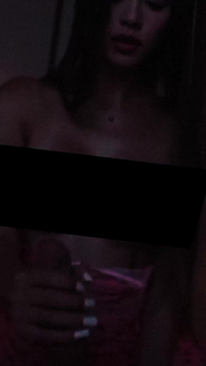 Irmã mais nova do meu amigo na melhor fase queria dar